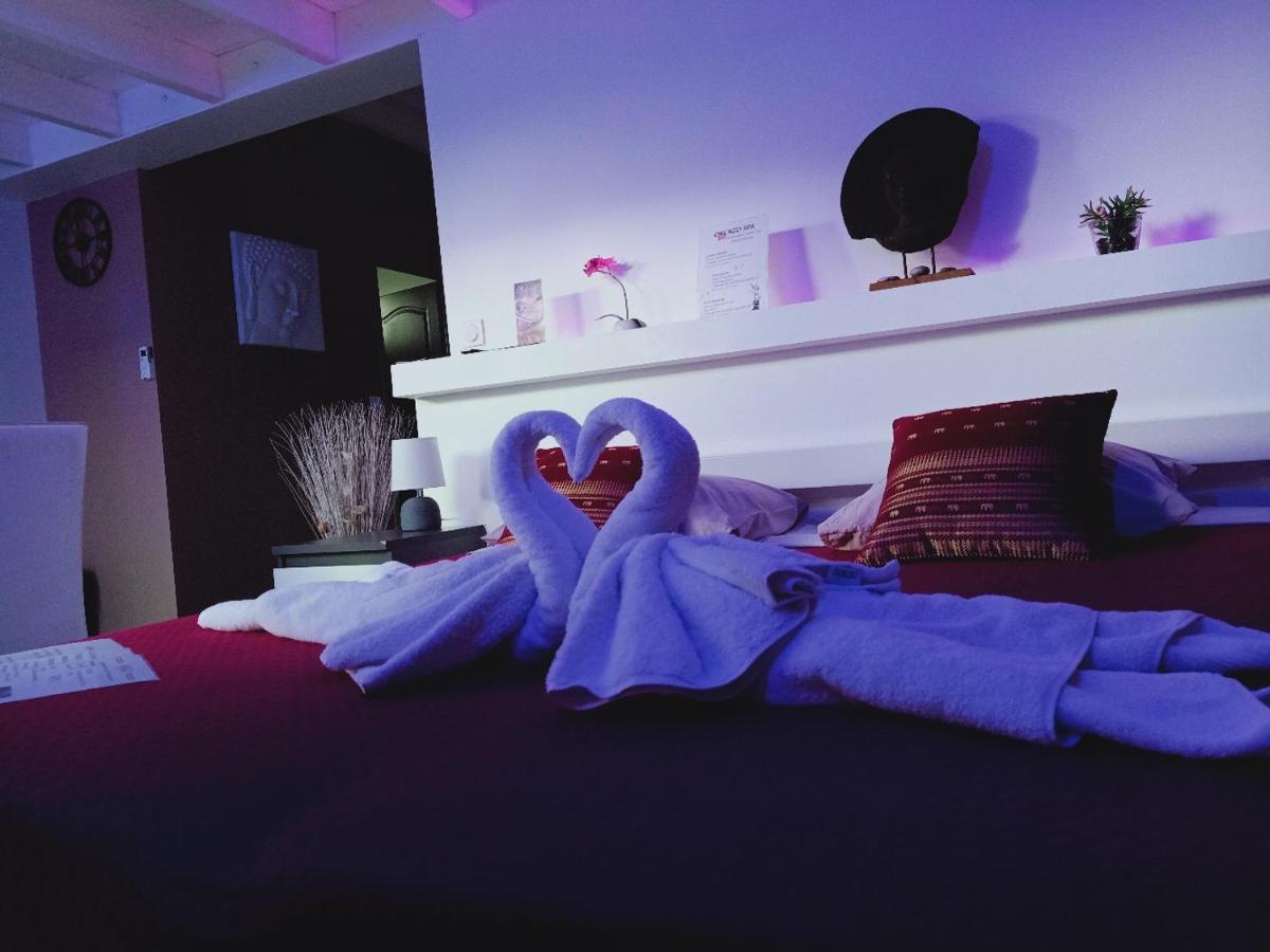 Mas La Farelle Chambre D'Hote,Fitness & Salle De Jeux Gratuite & Spa En Supplement Nîmes Esterno foto