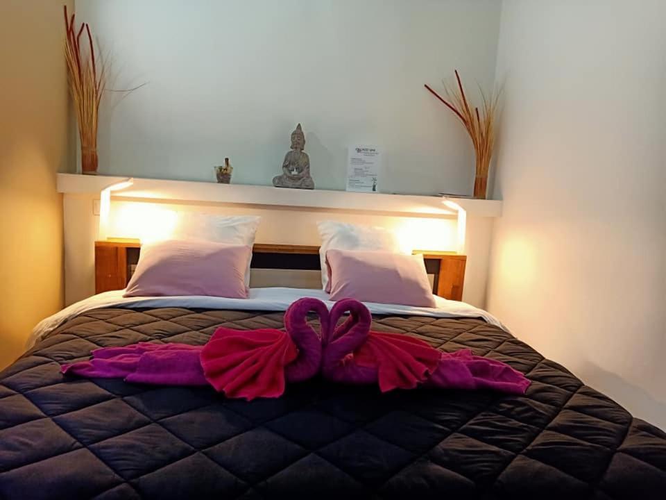 Mas La Farelle Chambre D'Hote,Fitness & Salle De Jeux Gratuite & Spa En Supplement Nîmes Esterno foto