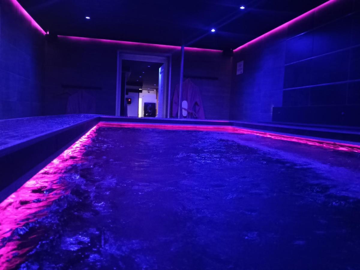 Mas La Farelle Chambre D'Hote,Fitness & Salle De Jeux Gratuite & Spa En Supplement Nîmes Esterno foto