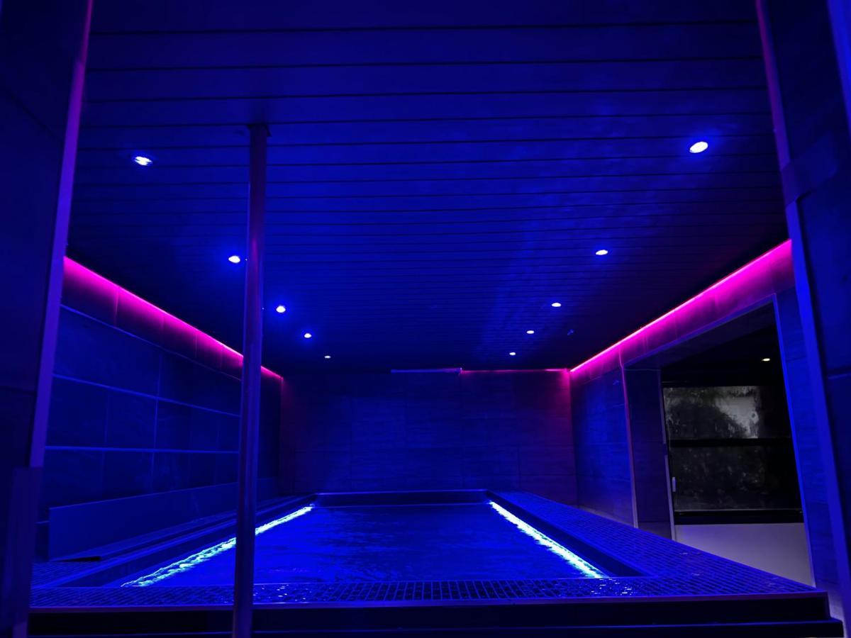 Mas La Farelle Chambre D'Hote,Fitness & Salle De Jeux Gratuite & Spa En Supplement Nîmes Esterno foto