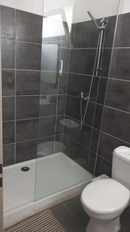 Mas La Farelle Chambre D'Hote,Fitness & Salle De Jeux Gratuite & Spa En Supplement Nîmes Esterno foto